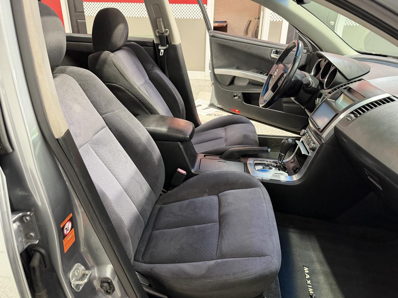 Nissan Maxima 4dr Sdn V6 CVT 3.5 SE 2007