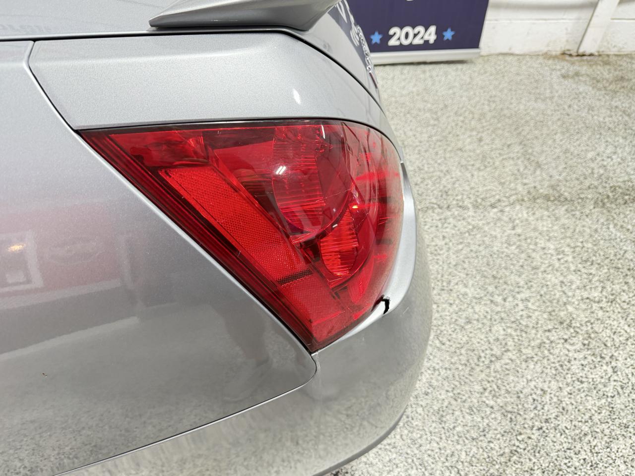 Nissan Maxima 4dr Sdn V6 CVT 3.5 SE 2007