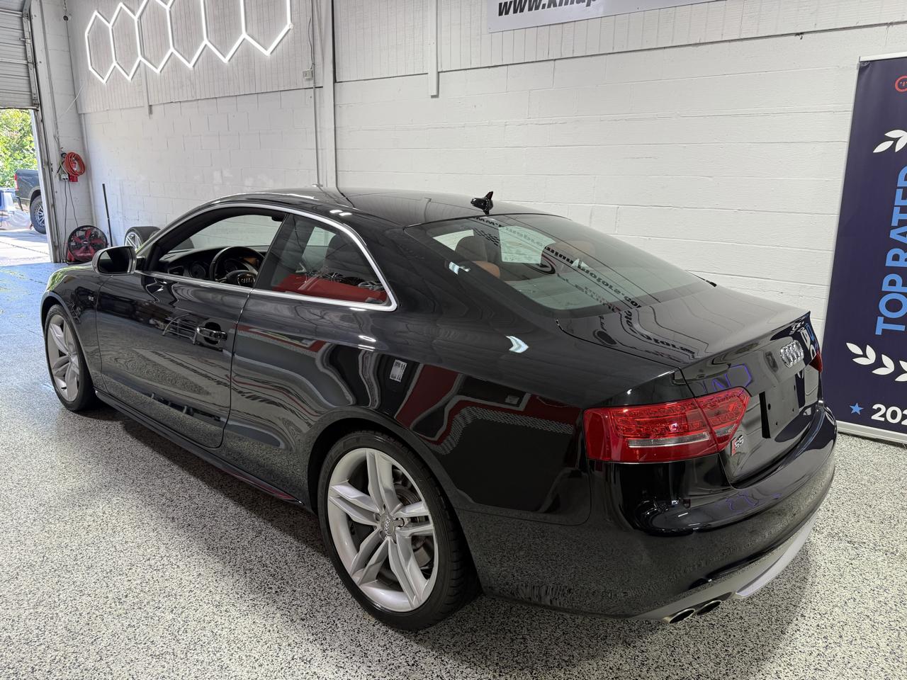 Audi S5  2011