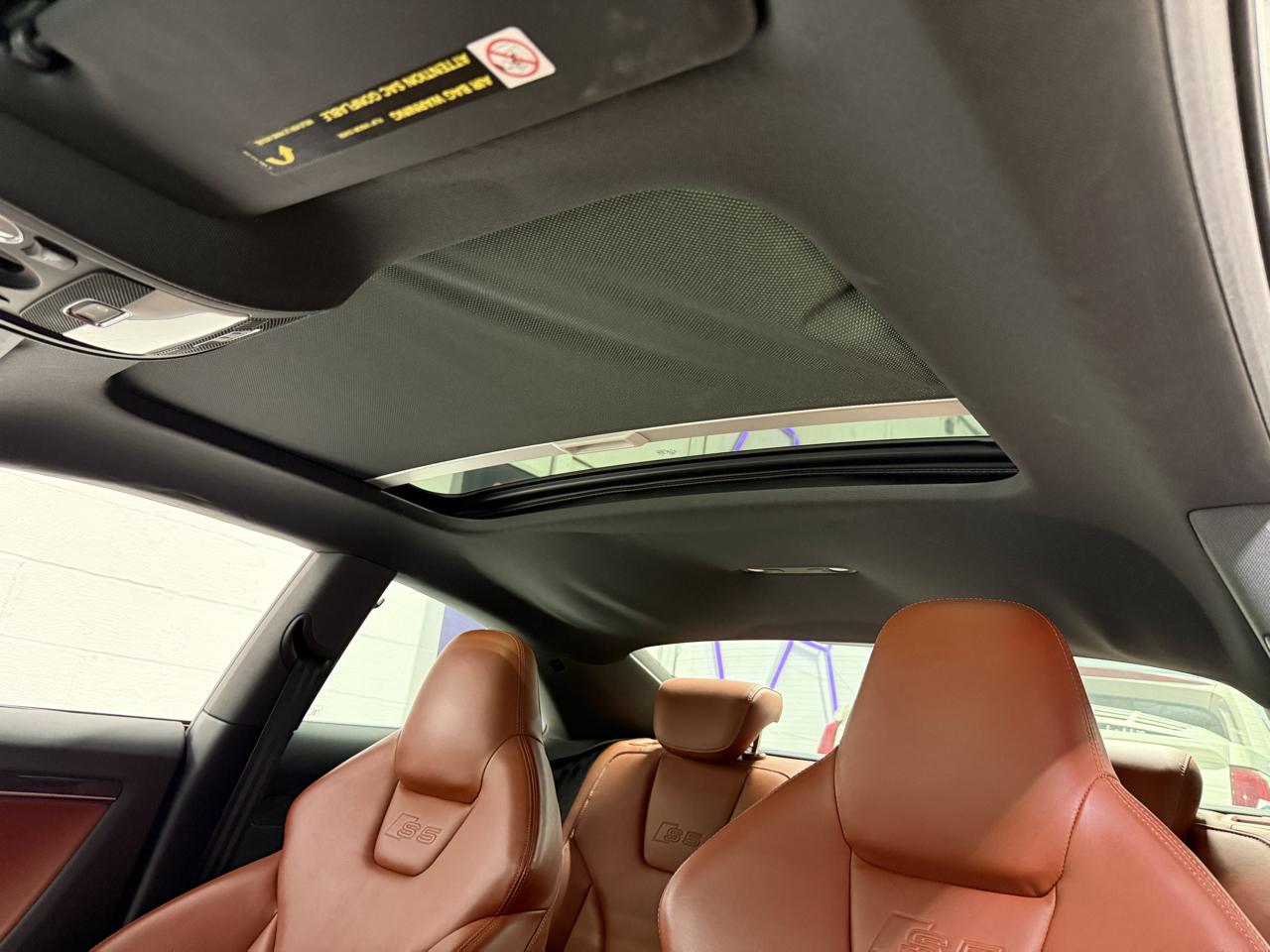 Audi S5  2011