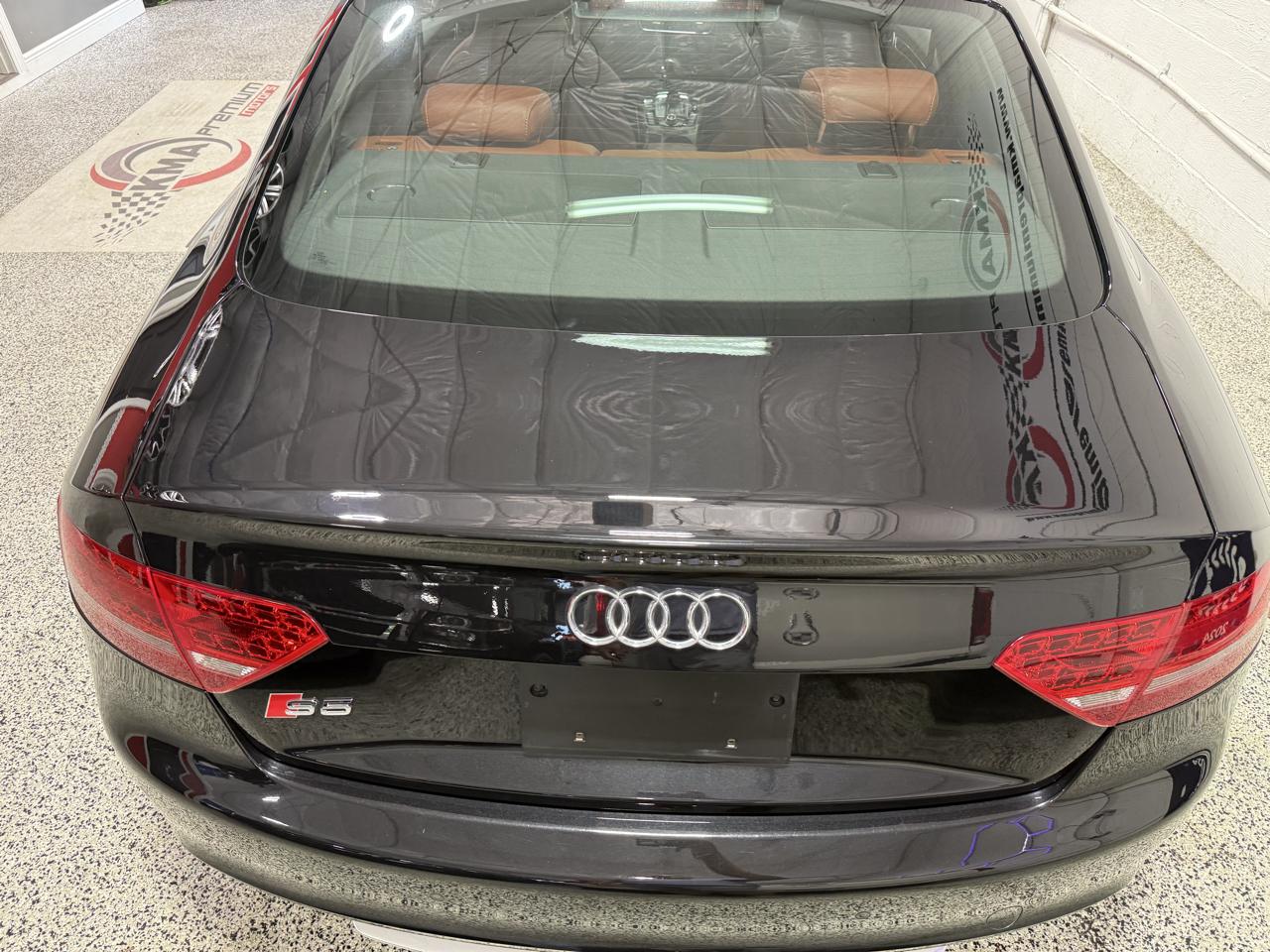 Audi S5  2011