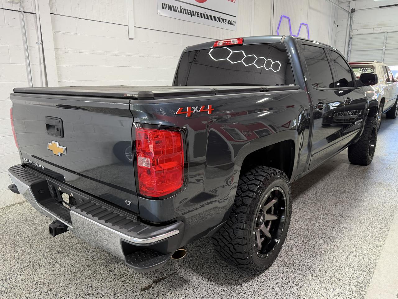 Chevrolet Silverado 1500 4WD Crew Cab 143.5" LT w/1LT 2018
