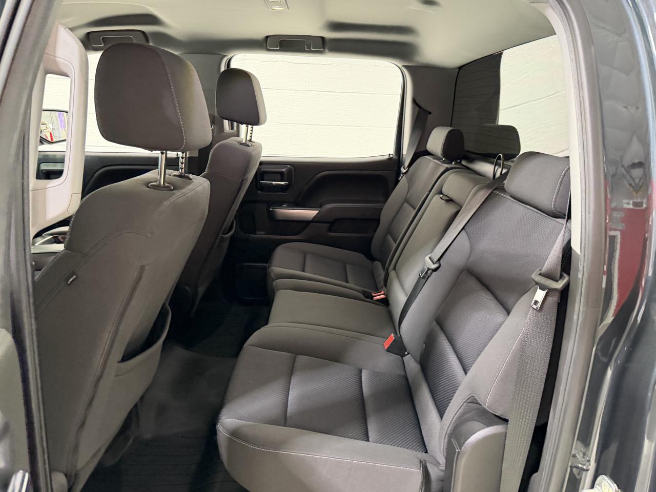 Chevrolet Silverado 1500 4WD Crew Cab 143.5" LT w/1LT 2018