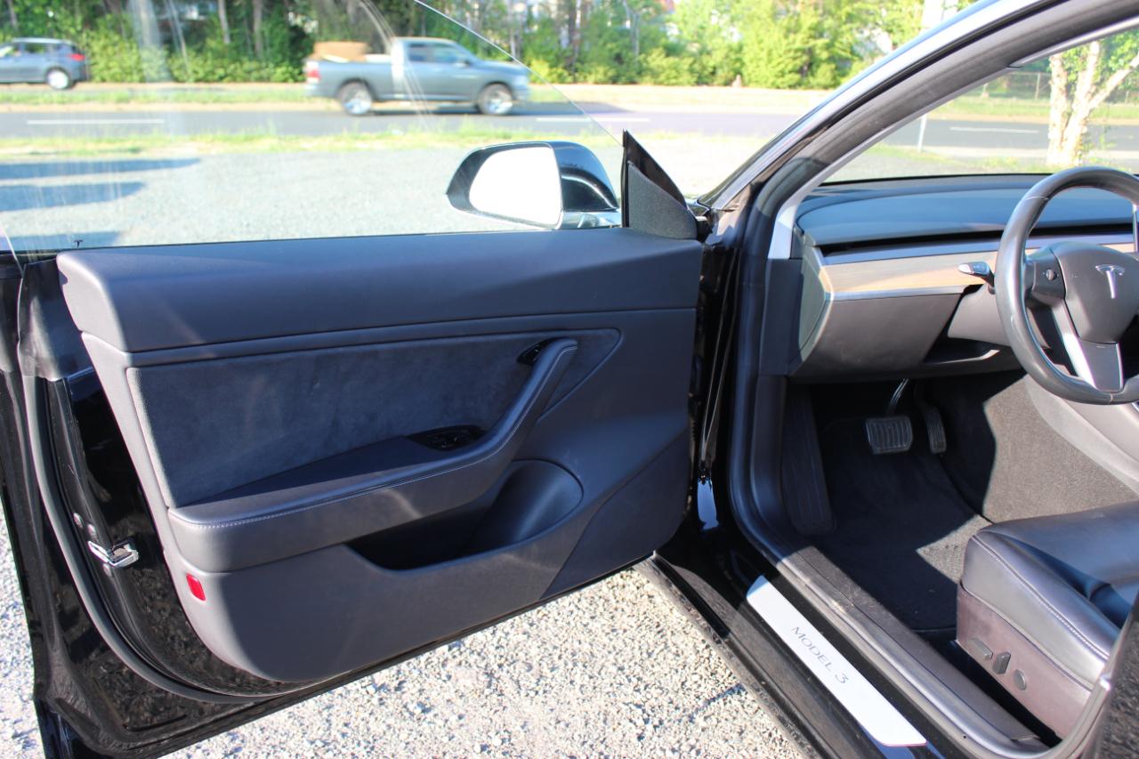 Tesla Model 3 Base 2018