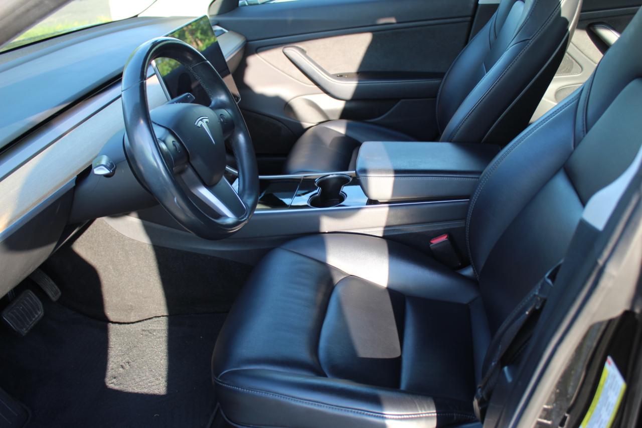 Tesla Model 3 Base 2018