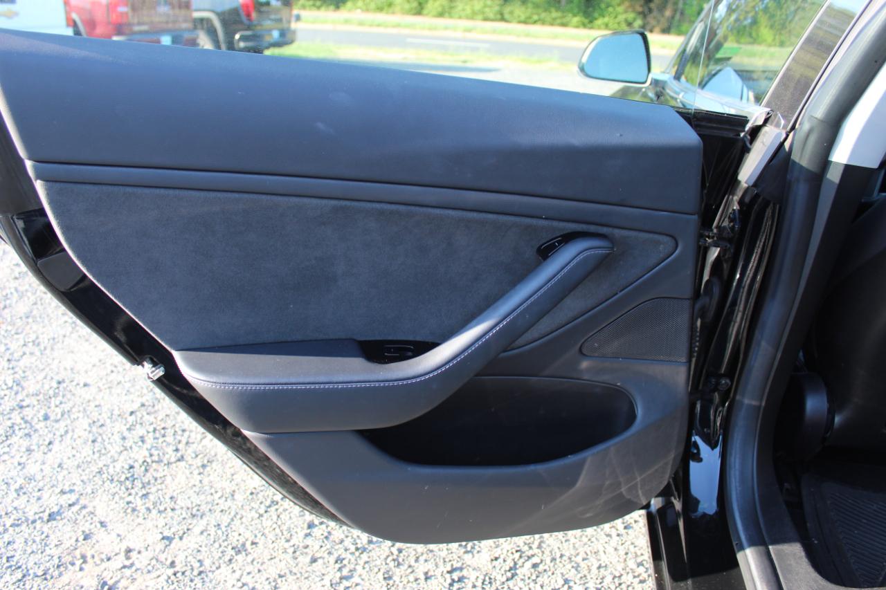 Tesla Model 3 Base 2018