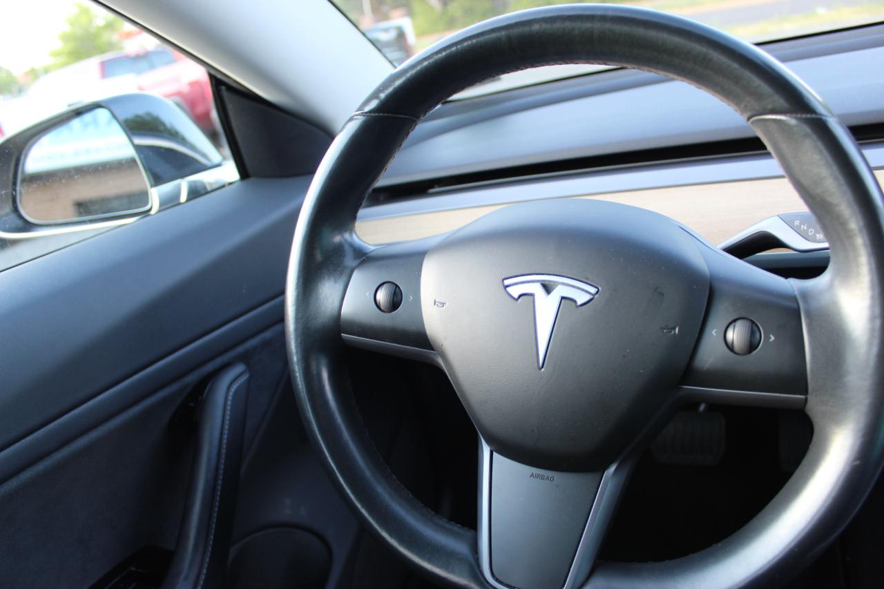 Tesla Model 3 Base 2018