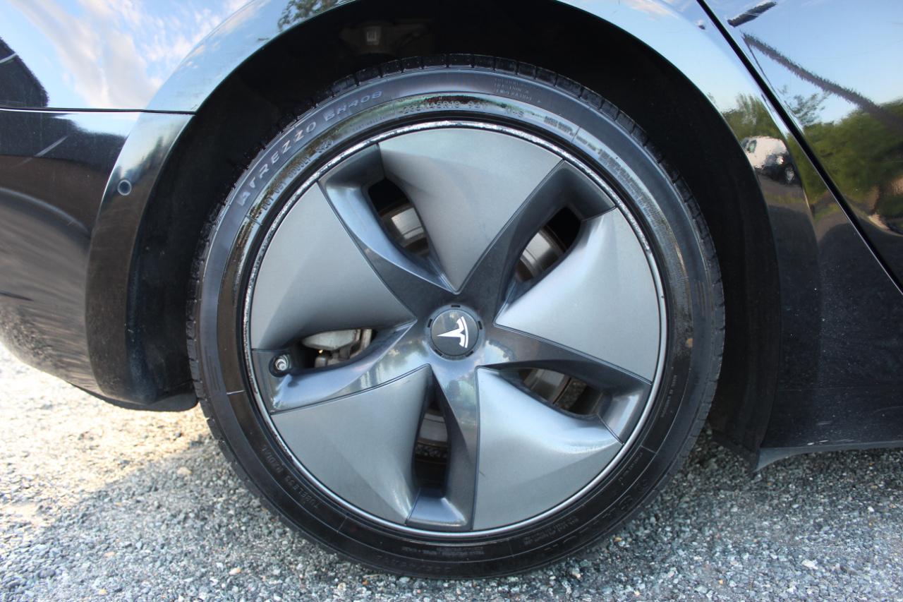 Tesla Model 3 Base 2018