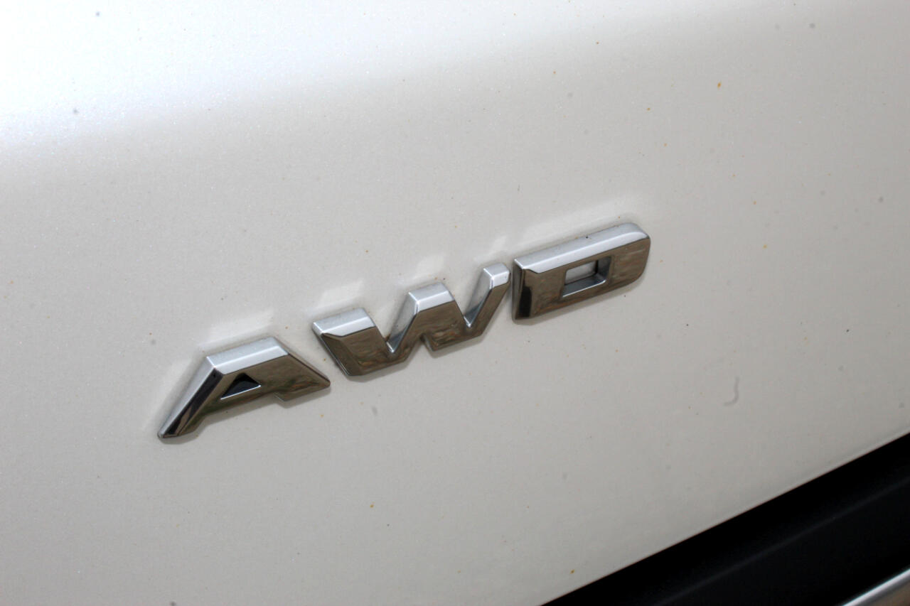 Cadillac XT5 Premium Luxury 4D SUV AWD 2017 Cadillac XT5 Premium Luxury 4D SUV AWD 2017