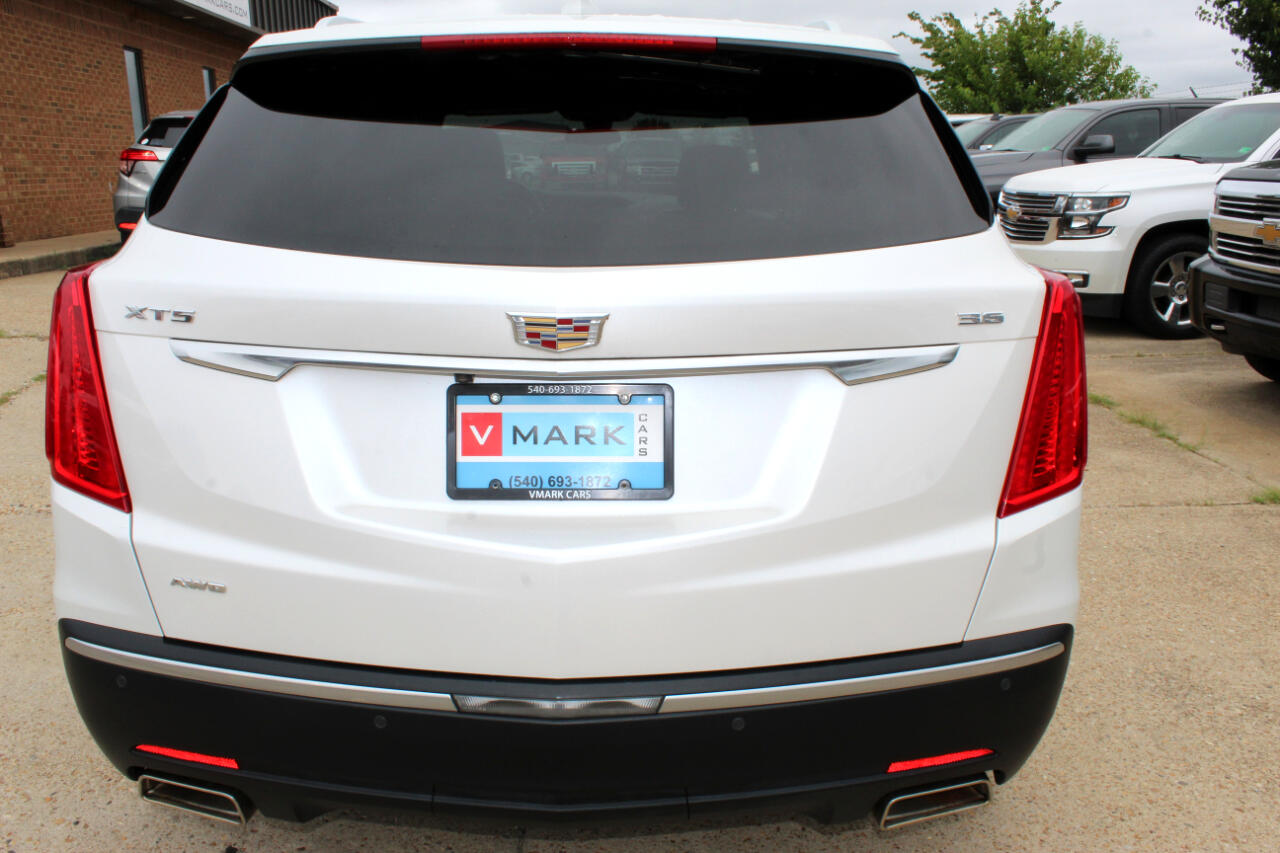 Cadillac XT5 Premium Luxury 4D SUV AWD 2017 Cadillac XT5 Premium Luxury 4D SUV AWD 2017