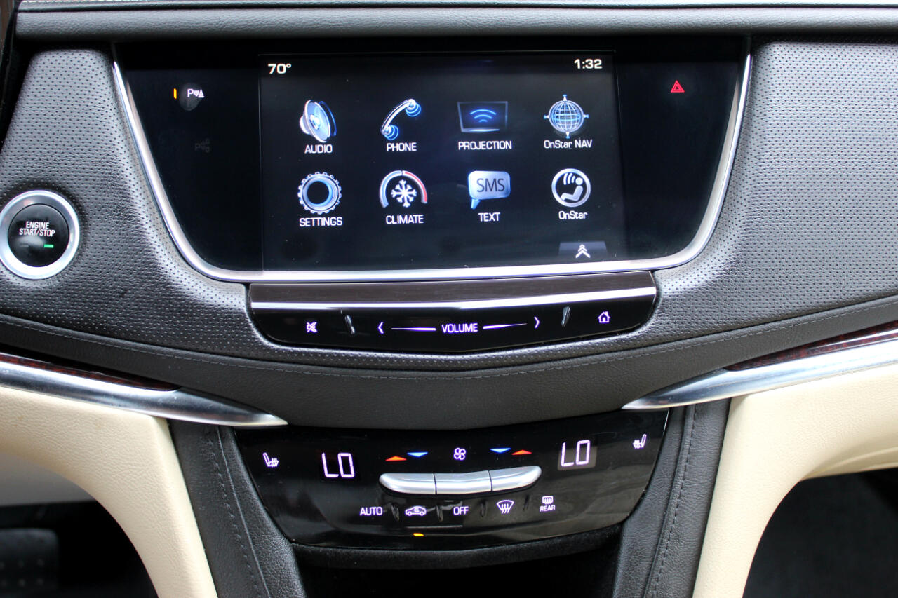 Cadillac XT5 Premium Luxury 4D SUV AWD 2017 Cadillac XT5 Premium Luxury 4D SUV AWD 2017