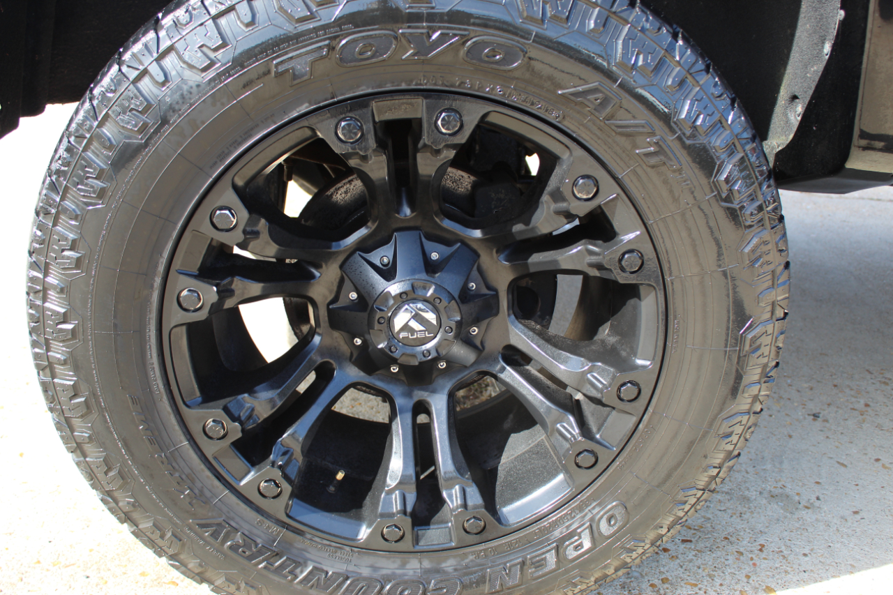 Chevrolet Silverado 1500 LTZ Z71 Crew Cab 4WD SWB 2016 Chevrolet Silverado 1500 LTZ Z71 Crew Cab 4WD SWB 2016