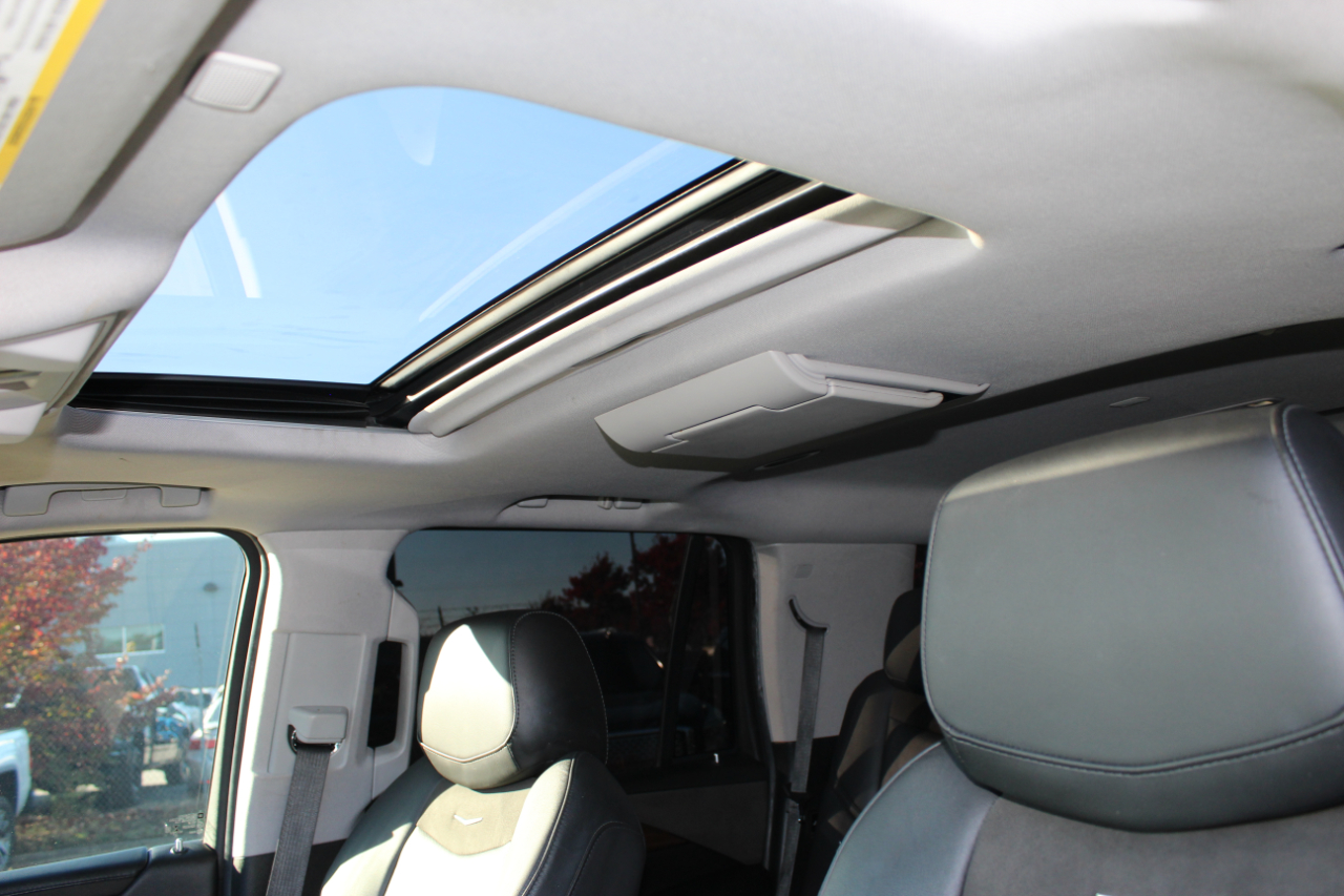 Cadillac Escalade Premium 4WD 2018 Cadillac Escalade Premium 4WD 2018