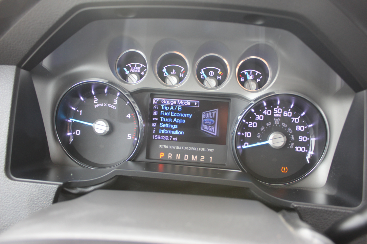 Ford F-350 SD Lariat Crew Cab Long Bed 4WD 2013