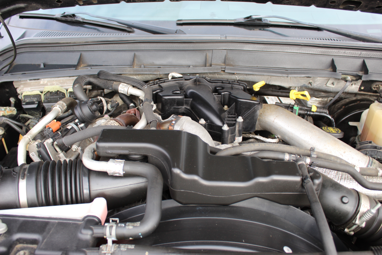 Ford F-350 SD Lariat Crew Cab Long Bed 4WD 2013