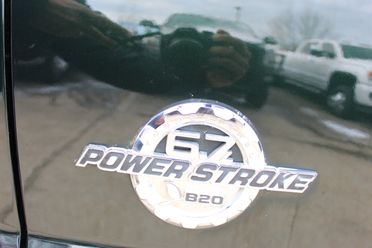 Ford F-350 SD Lariat Crew Cab Long Bed 4WD 2013