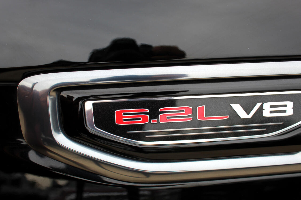 GMC Sierra 1500 AT4 Crew Cab Short Box 4WD 2020