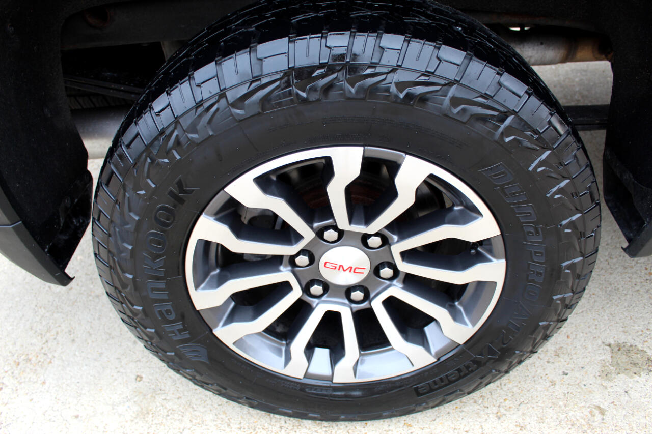 GMC Sierra 1500 AT4 Crew Cab Short Box 4WD 2020