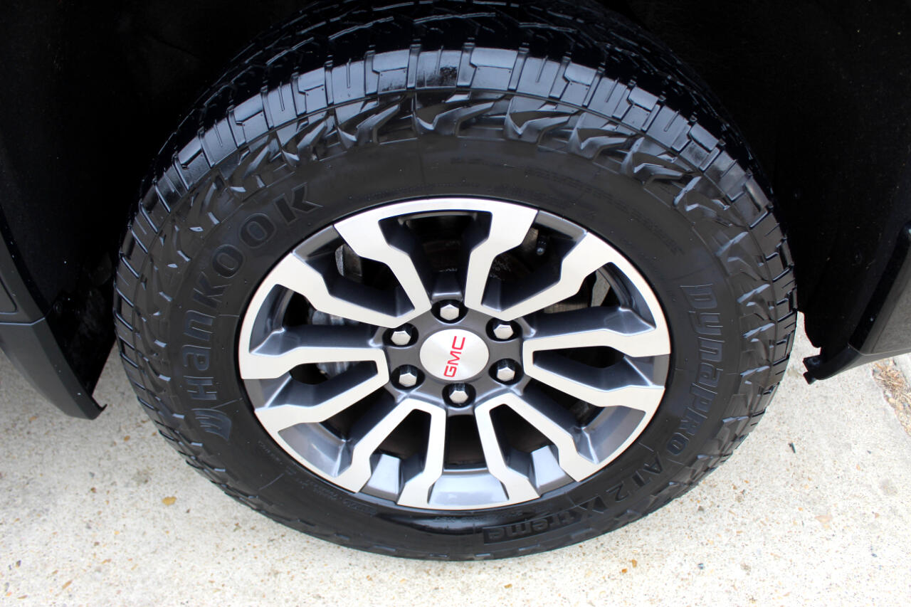 GMC Sierra 1500 AT4 Crew Cab Short Box 4WD 2020