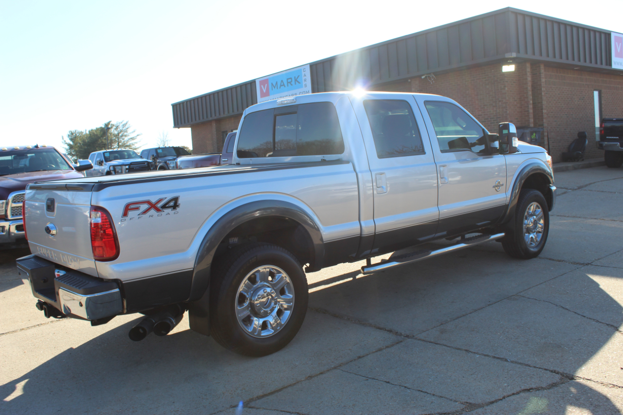 Ford F-250 SD Lariat Crew Cab 4WD 2015