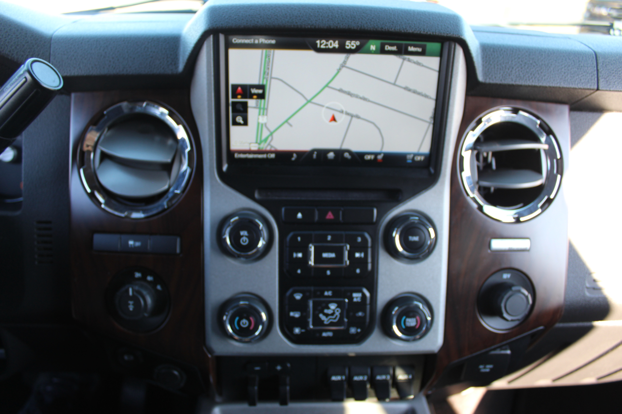 Ford F-250 SD Lariat Crew Cab 4WD 2015