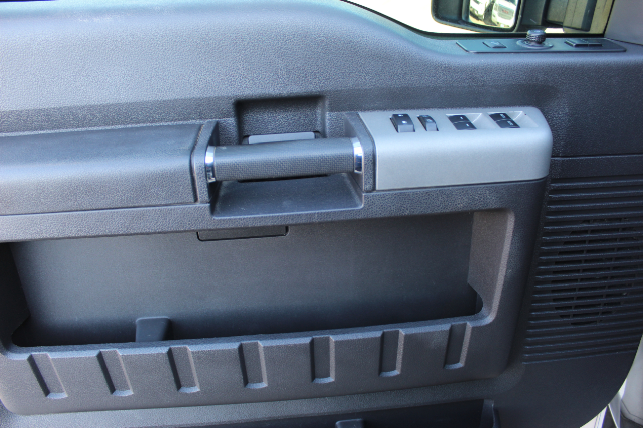 Ford F-250 SD Lariat Crew Cab 4WD 2015