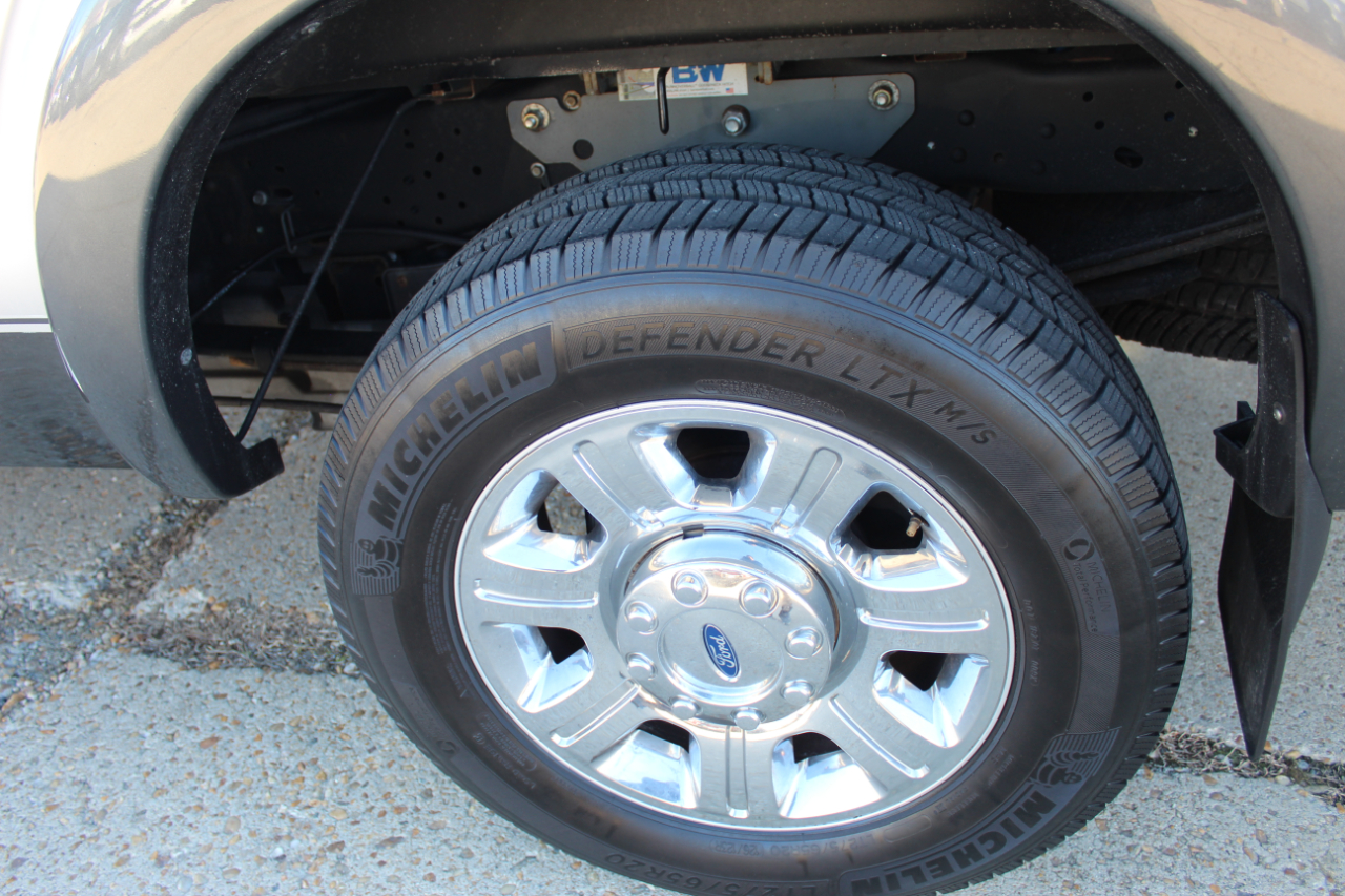 Ford F-250 SD Lariat Crew Cab 4WD 2015