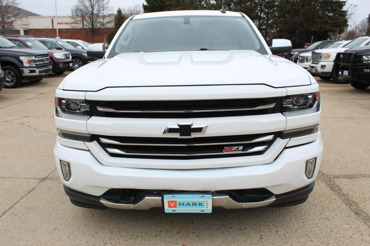 Chevrolet Silverado 1500 LTZ Z71 Double Cab 4WD 2018