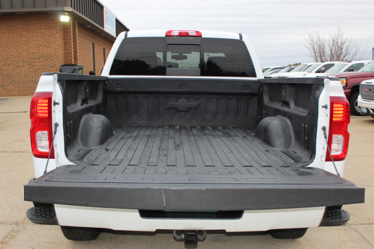 Chevrolet Silverado 1500 LTZ Z71 Double Cab 4WD 2018