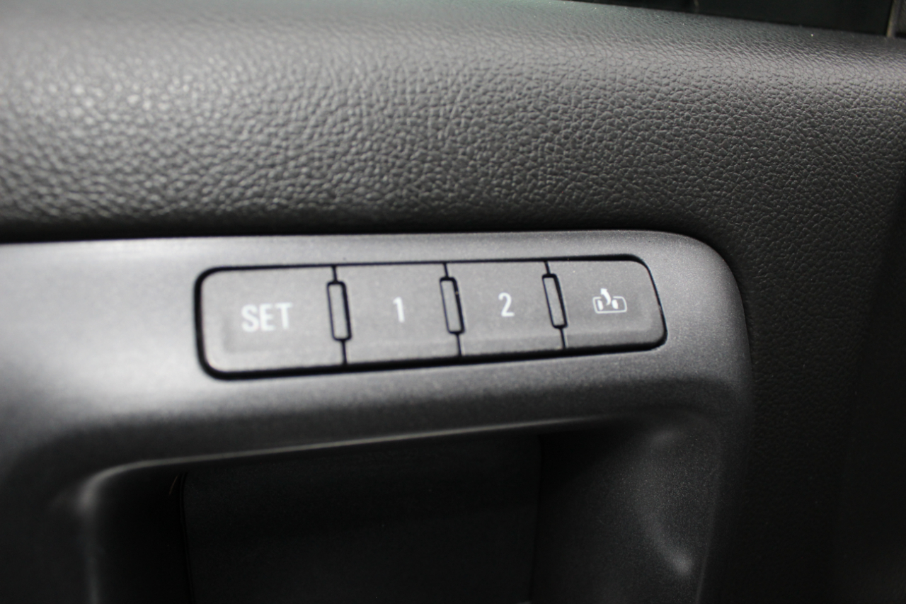 Chevrolet Silverado 1500 LTZ Z71 Double Cab 4WD 2018