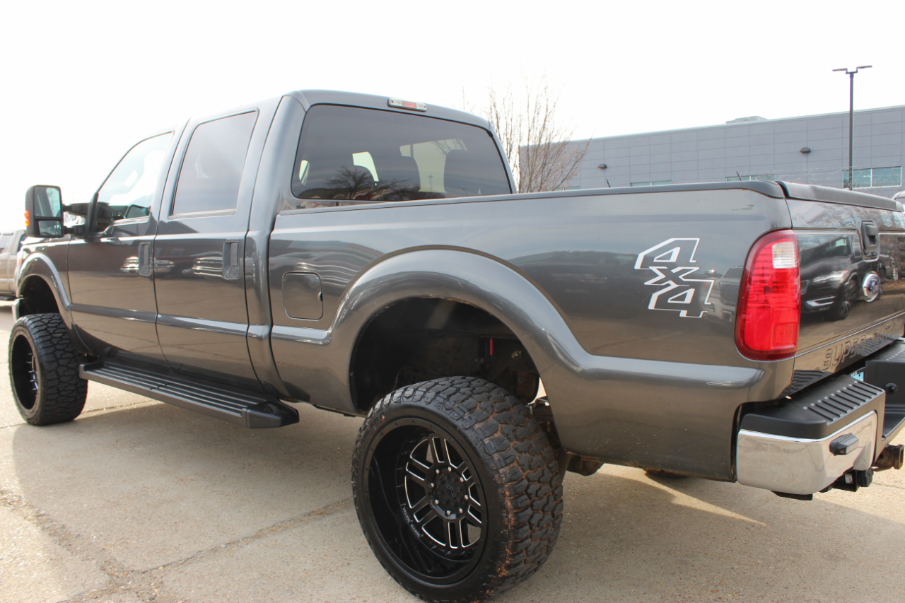 Ford F-250 SD XLT Crew Cab Short Bed 4WD 2016