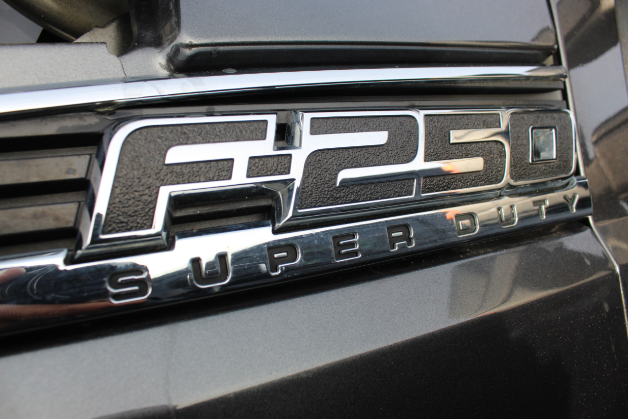 Ford F-250 SD XLT Crew Cab Short Bed 4WD 2016