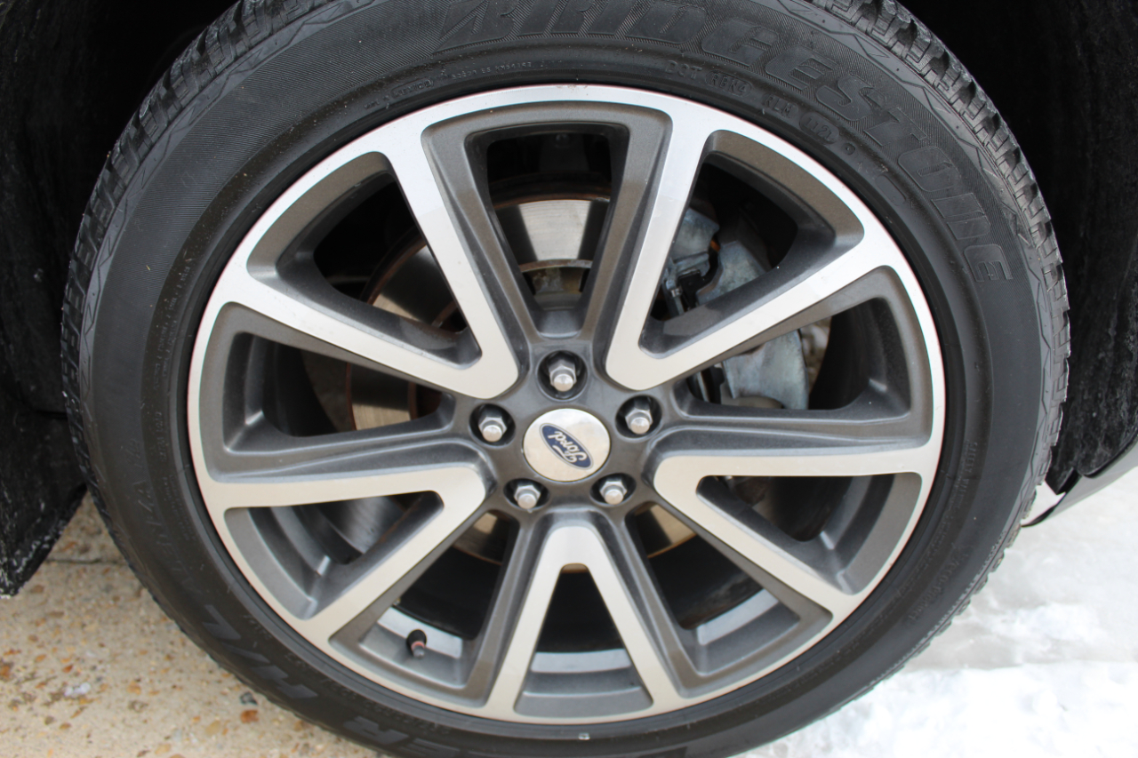 Ford Explorer XLT 4WD 2015