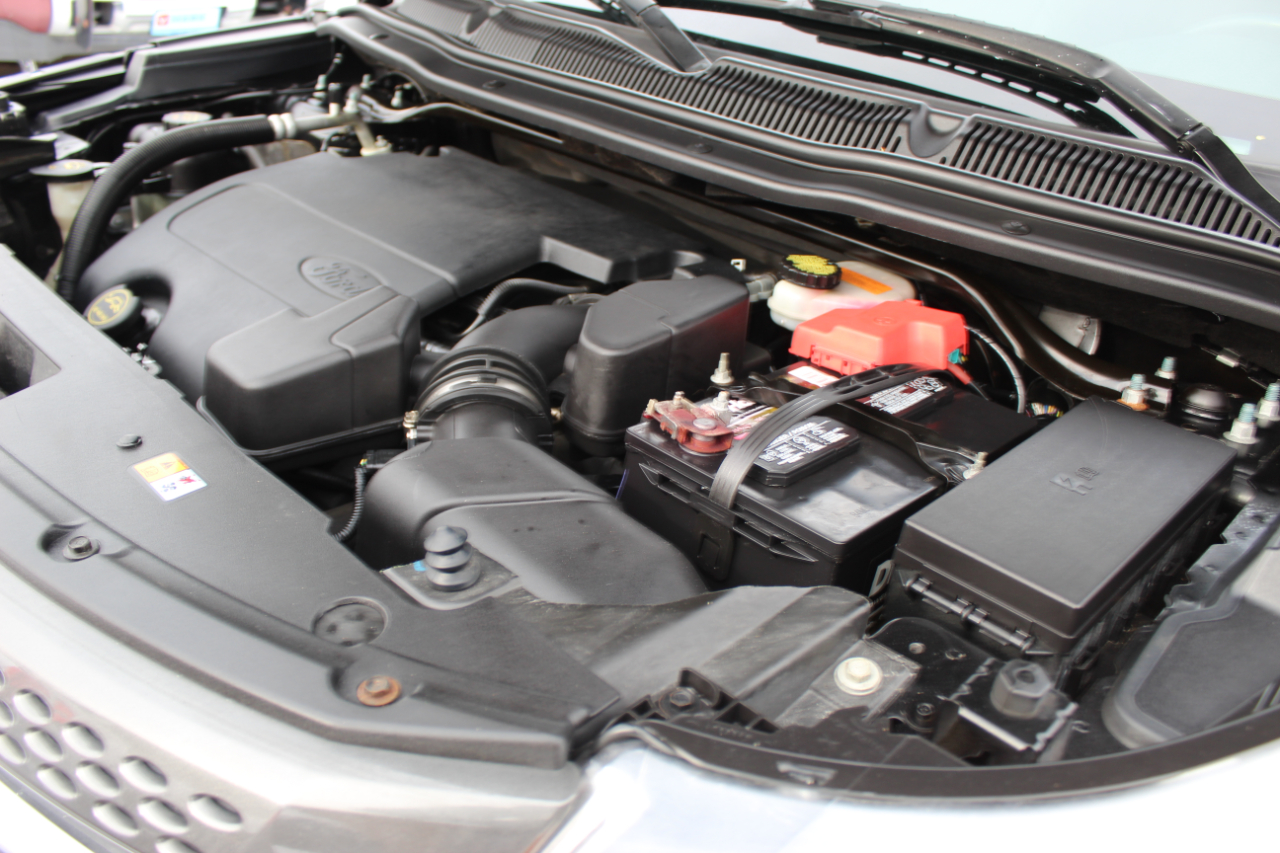 Ford Explorer XLT 4WD 2015