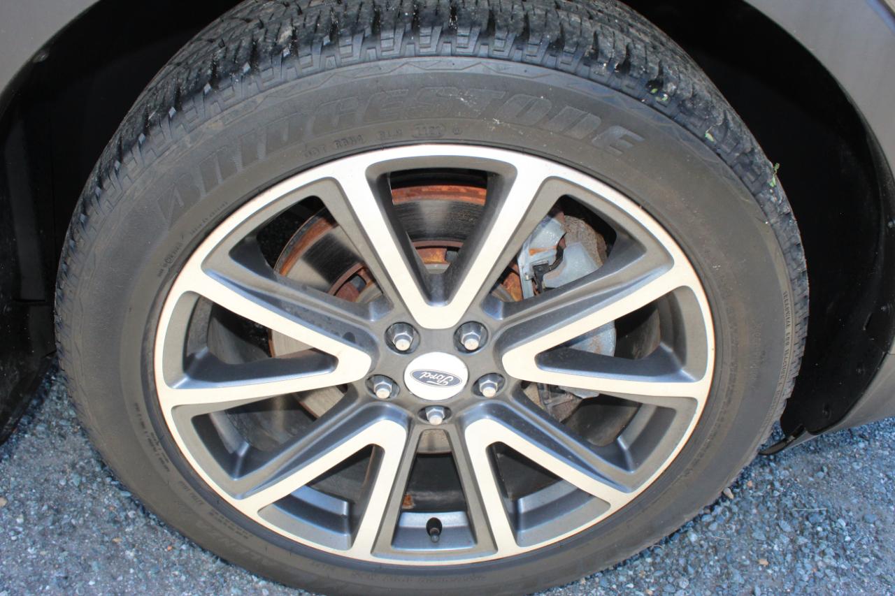 2015 Ford Explorer XLT - Photo 40