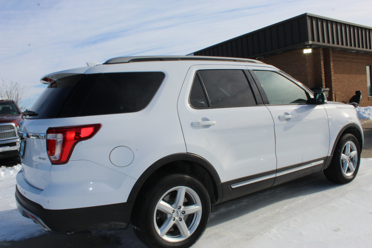 Ford Explorer XLT 4WD 2016