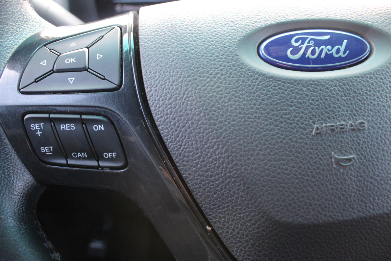 Ford Explorer XLT 4WD 2016