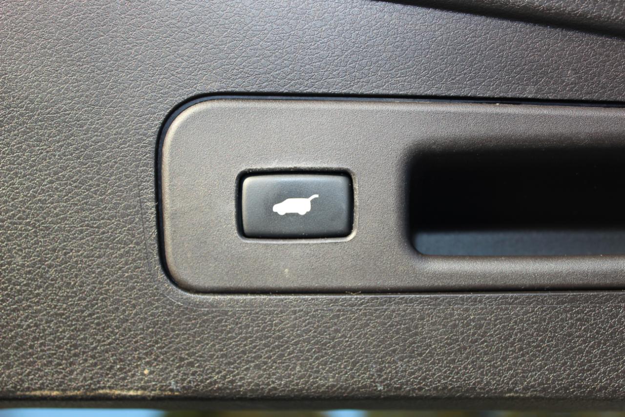 Acura MDX SH-AWD 9-Spd AT w/Tech Package 2017