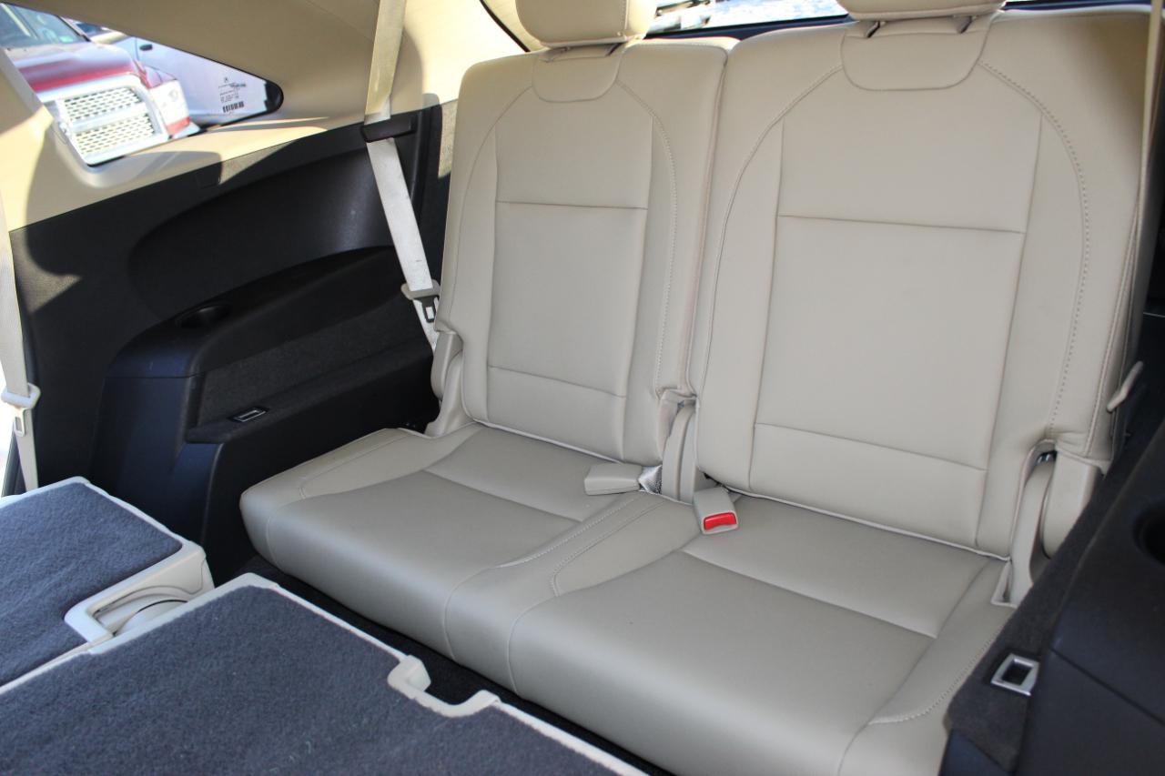 Acura MDX SH-AWD 9-Spd AT w/Tech Package 2017