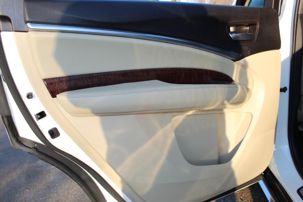 Acura MDX SH-AWD 9-Spd AT w/Tech Package 2017