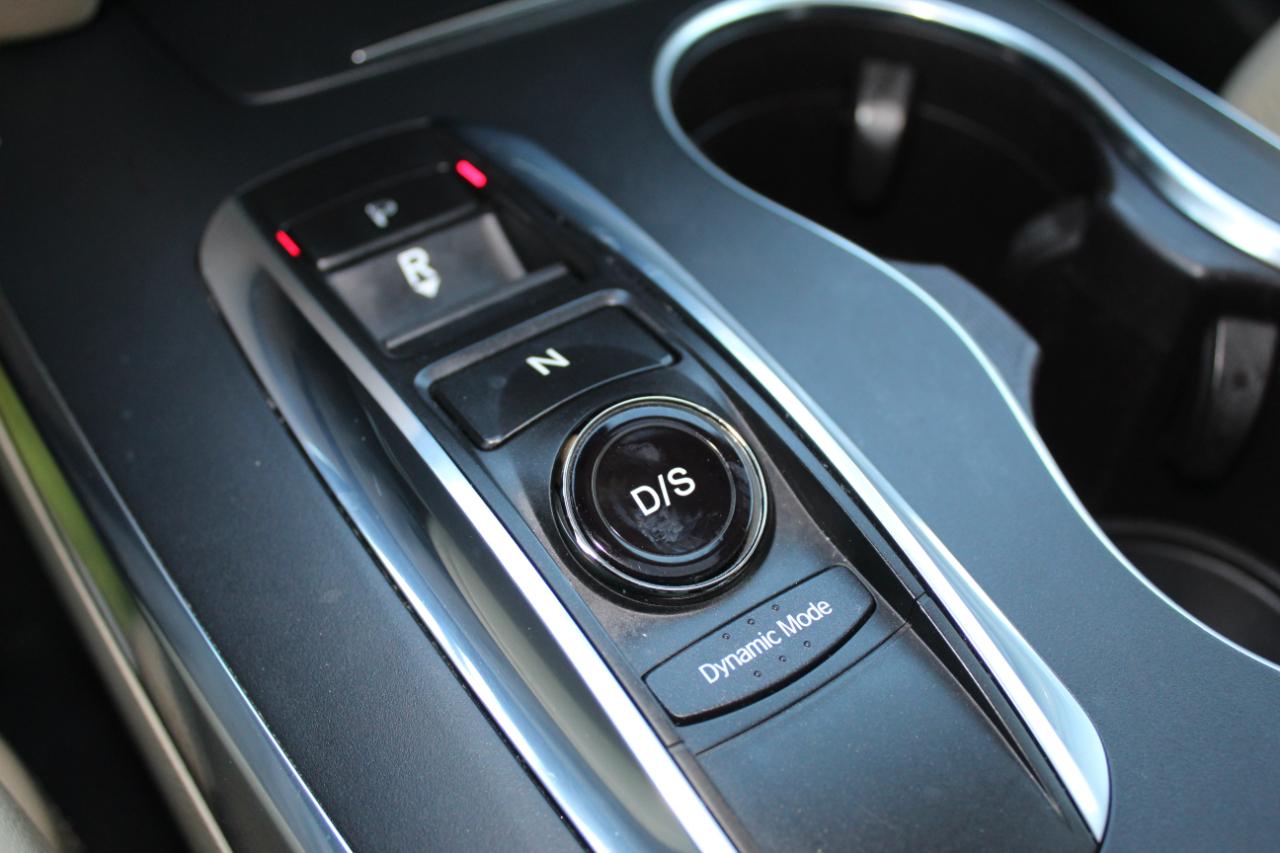 Acura MDX SH-AWD 9-Spd AT w/Tech Package 2017