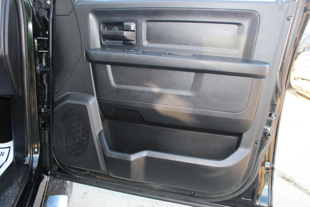 RAM 2500 Tradesman Crew Cab SWB 4WD 2017