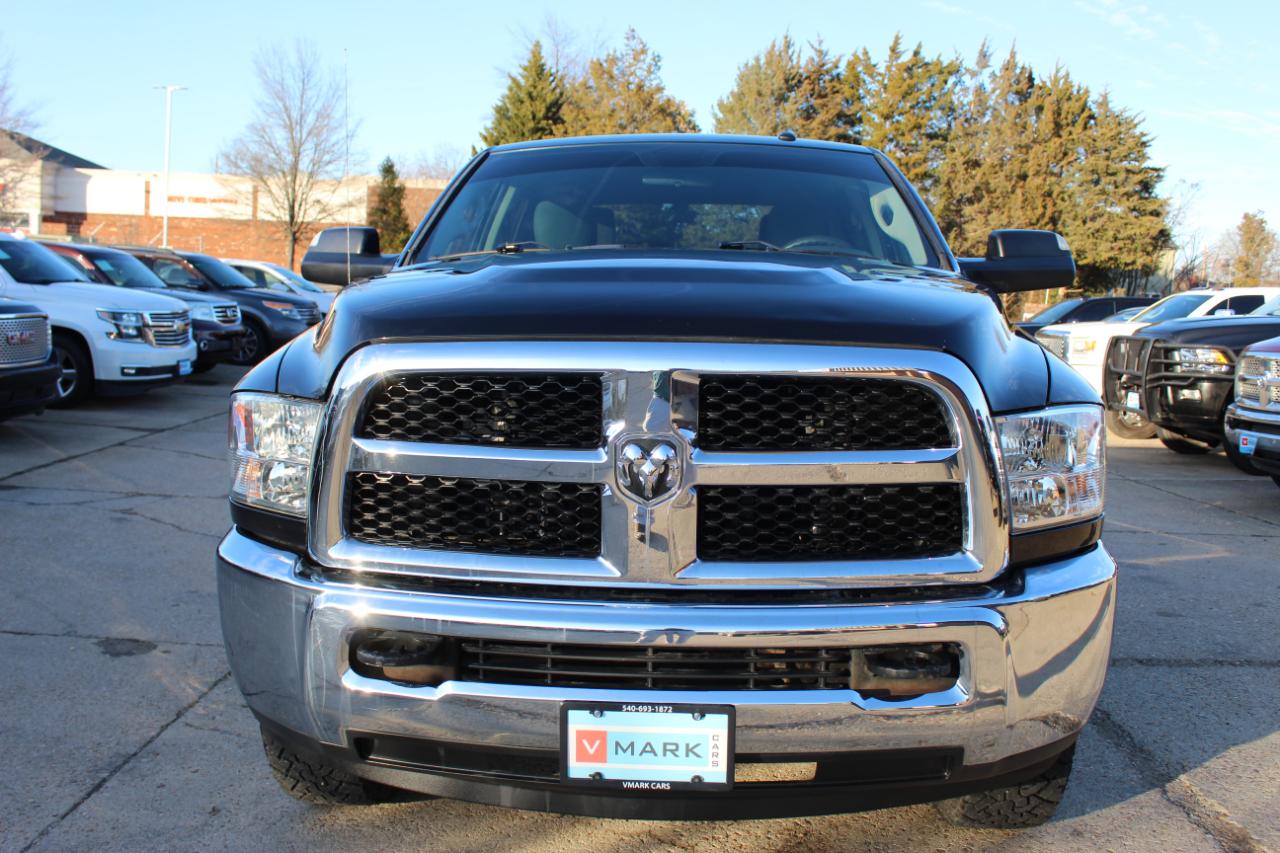 RAM 2500 Tradesman Crew Cab SWB 4WD 2017