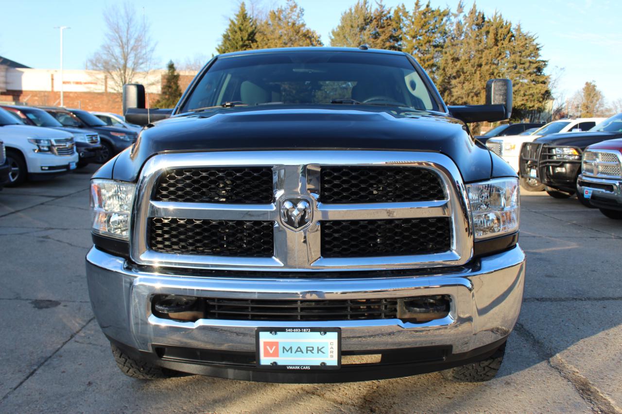 RAM 2500 Tradesman Crew Cab SWB 4WD 2017