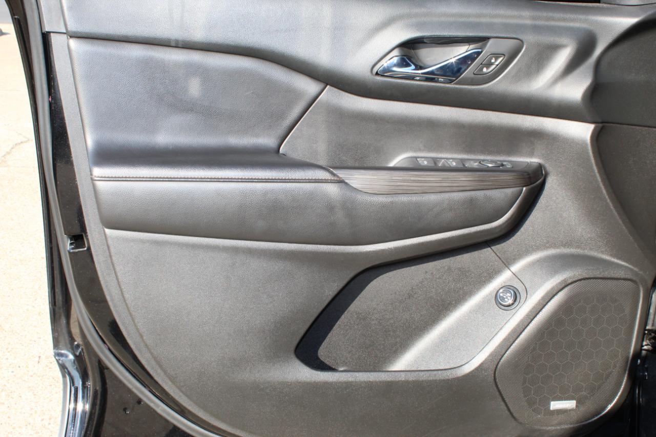 GMC Acadia AWD 4dr SLT 2018