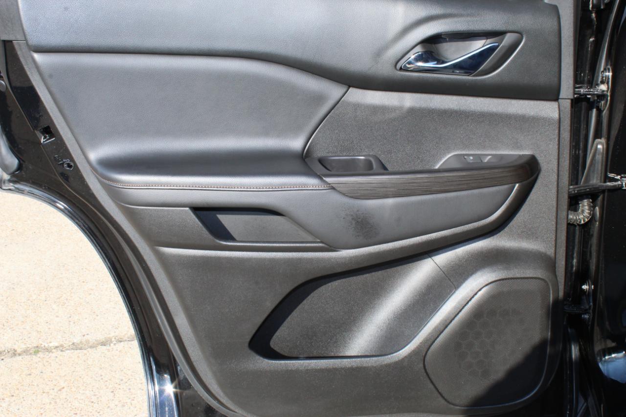 GMC Acadia AWD 4dr SLT 2018