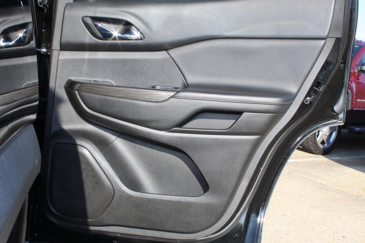 GMC Acadia AWD 4dr SLT 2018