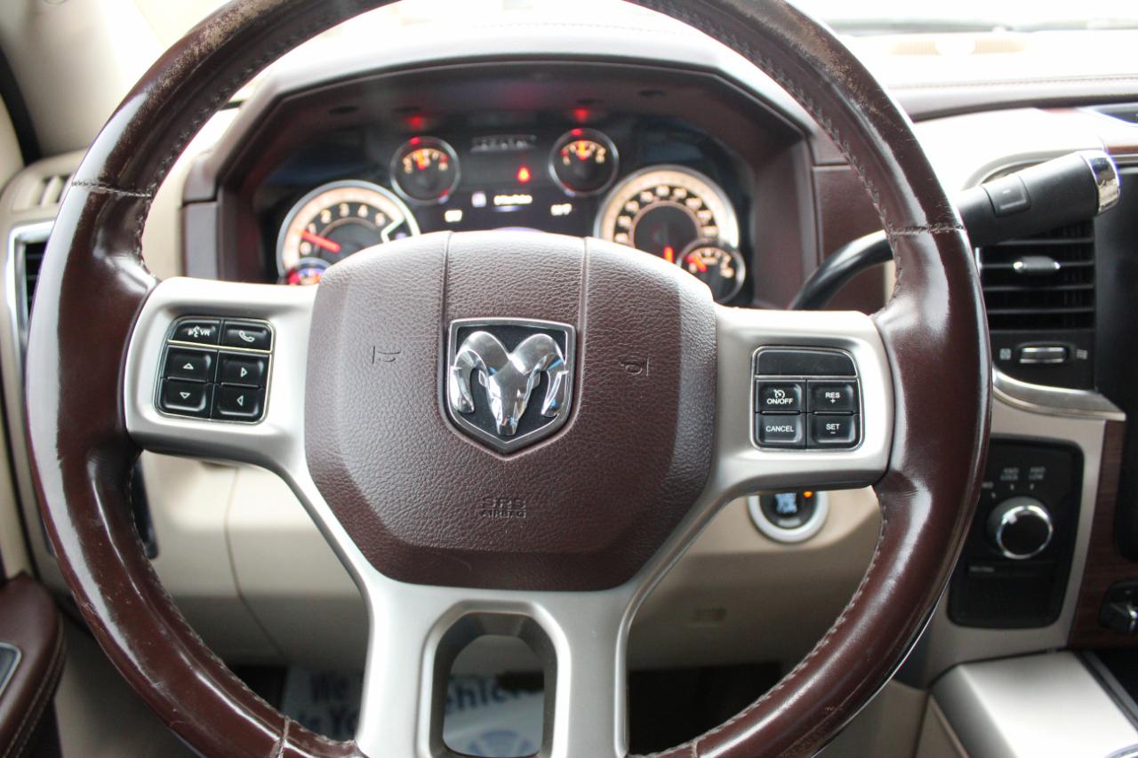 RAM 2500 Laramie Crew Cab SWB 4WD 2016