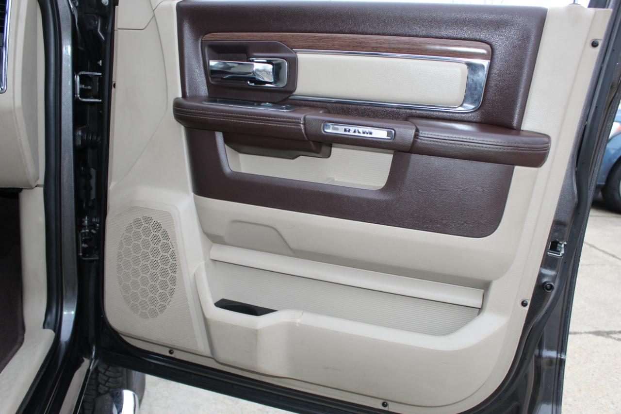 RAM 2500 Laramie Crew Cab SWB 4WD 2016
