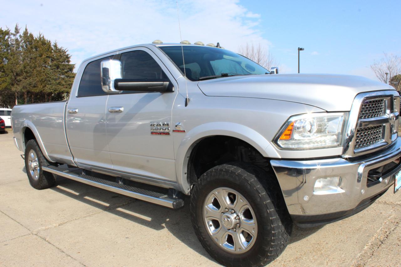 RAM 2500 Laramie Crew Cab LWB 4WD 2016